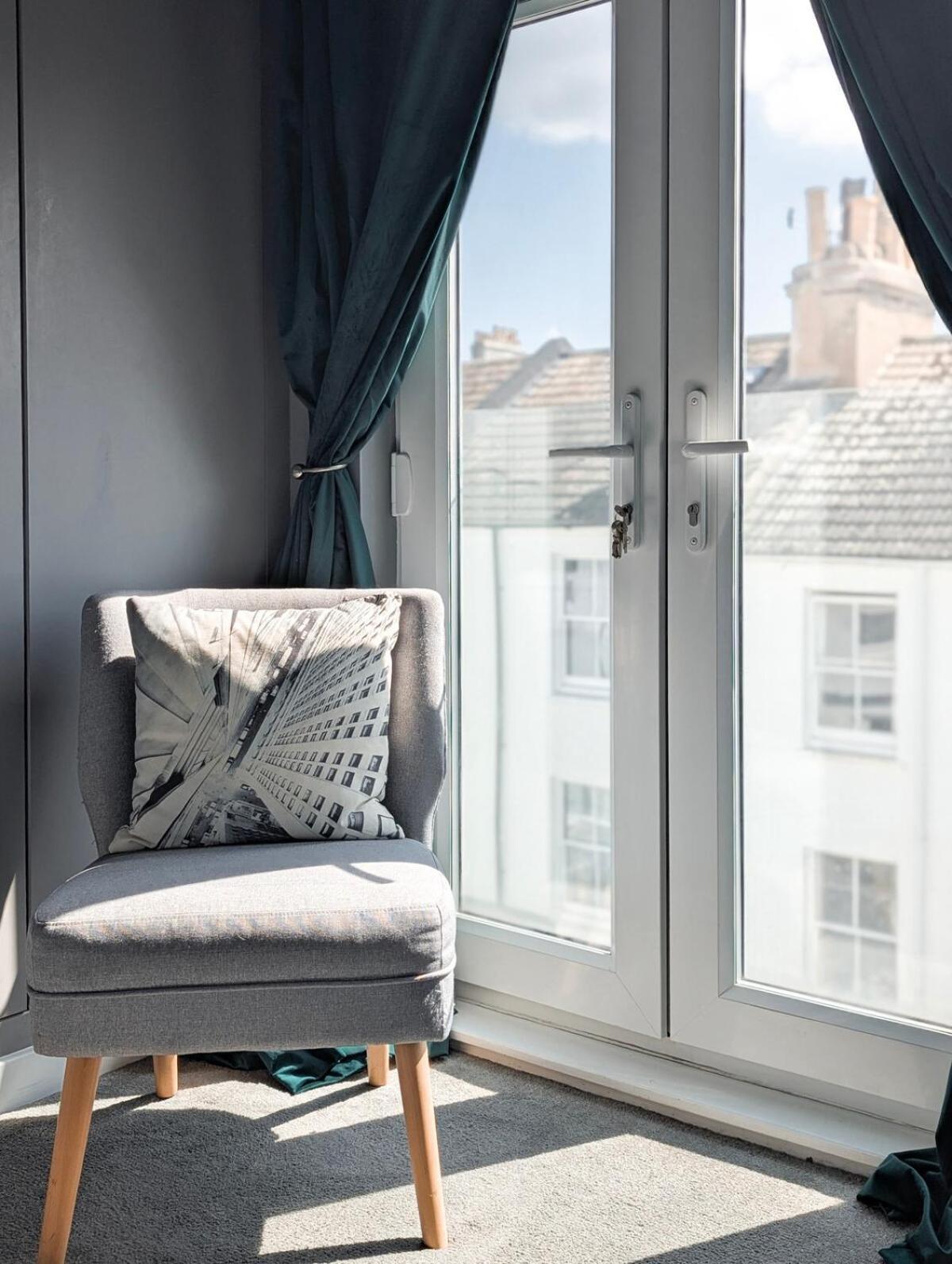Homestay Hendon Street En-suite Nr & Walk To Cafes *