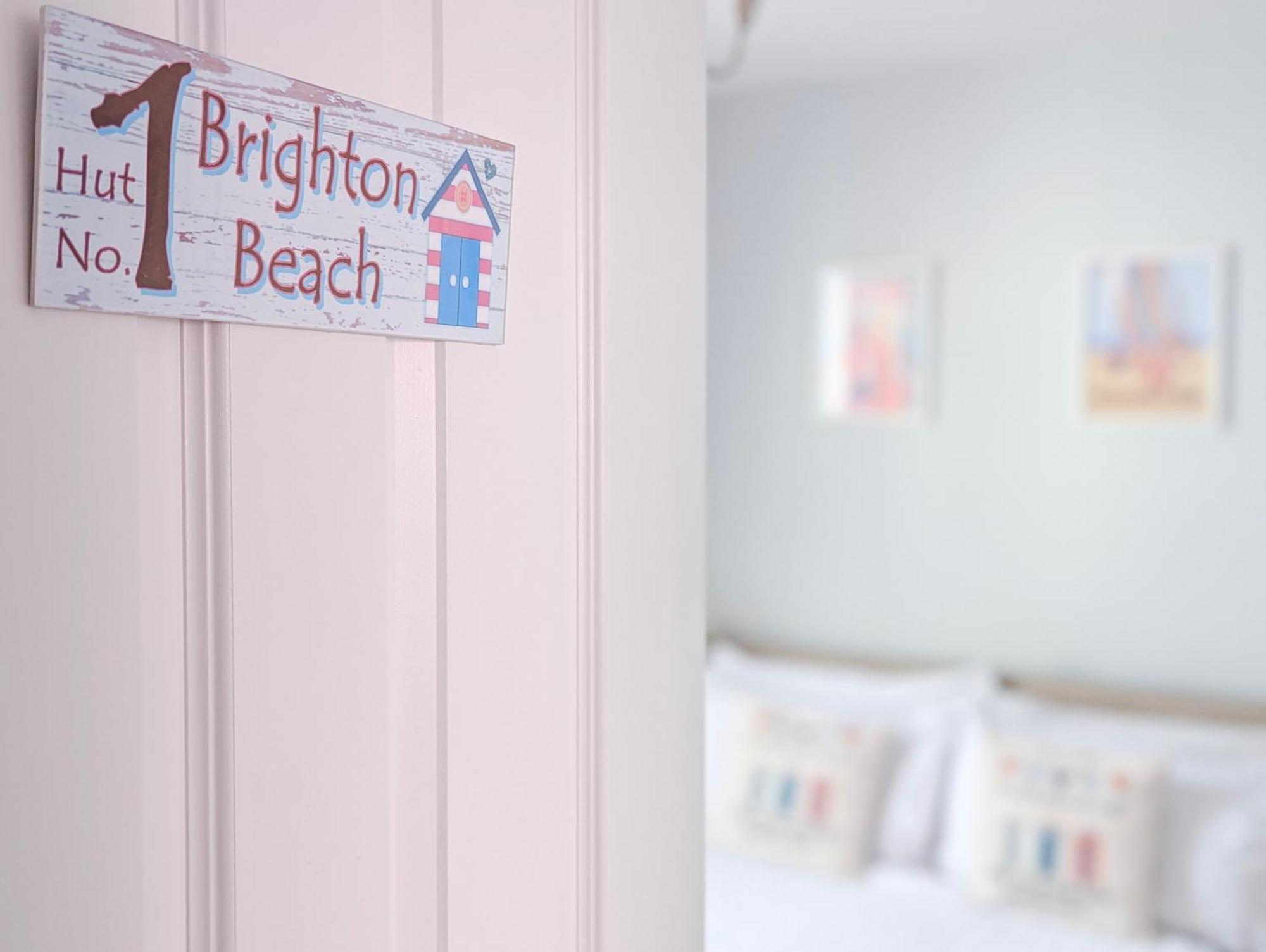 Hendon Street En-suite Nr & Walk To Cafes Homestay