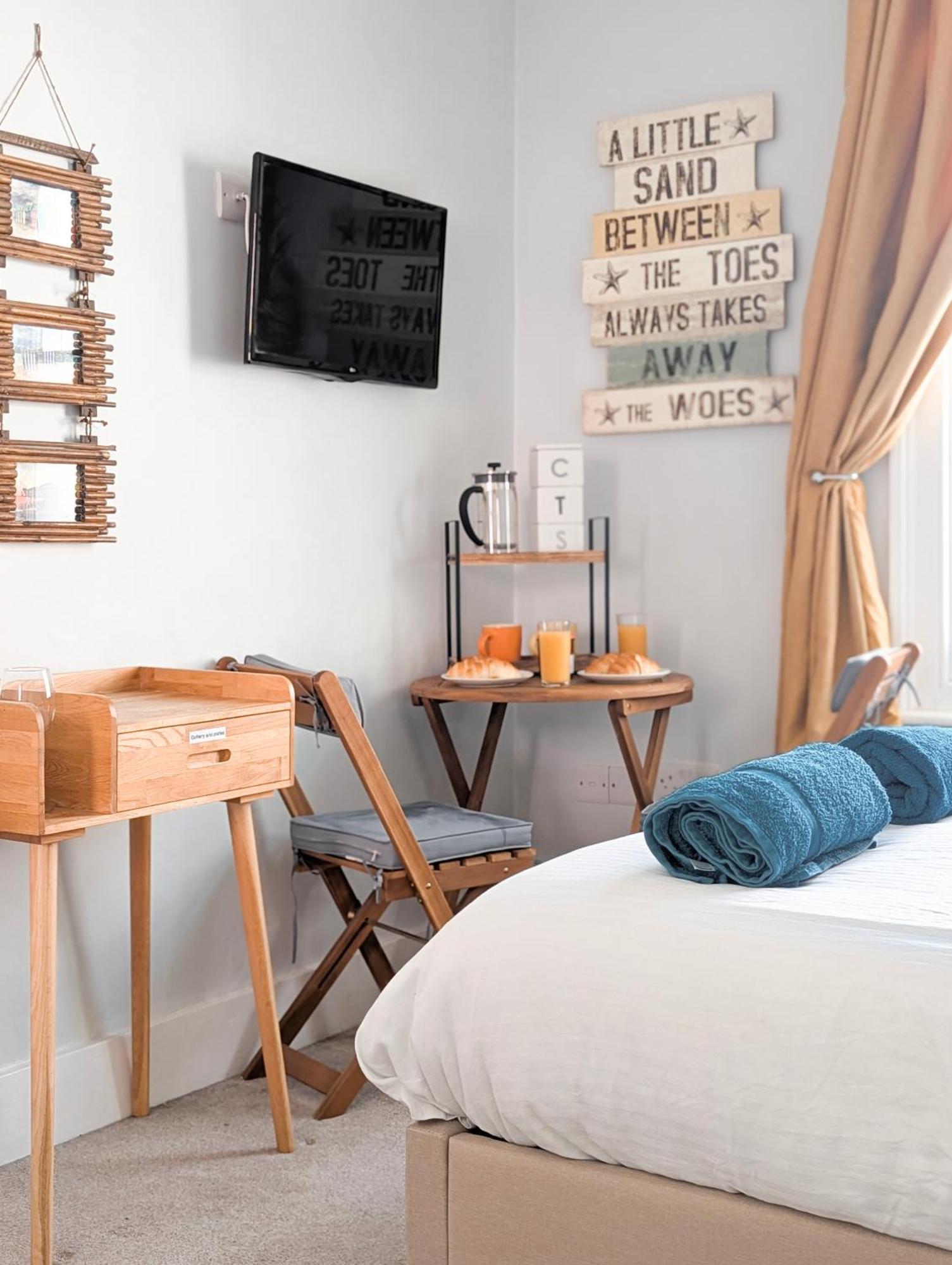 Hendon Street En-suite Nr & Walk To Cafes Проживание в семье