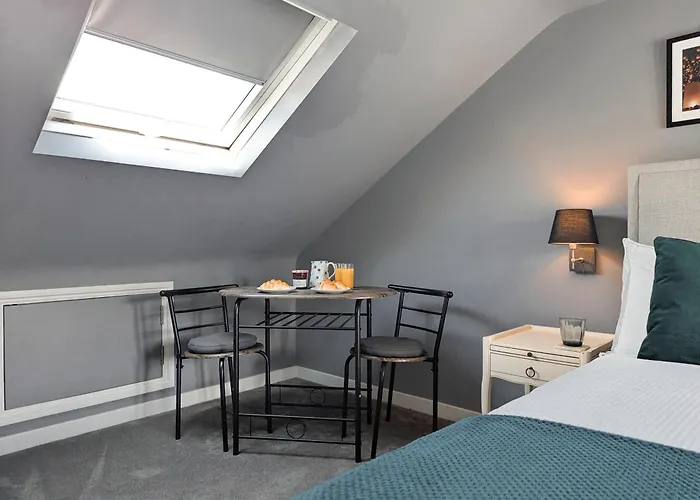 Hendon Street En-Suite Homestay Rooms Nr Beach & Walk To Cafes