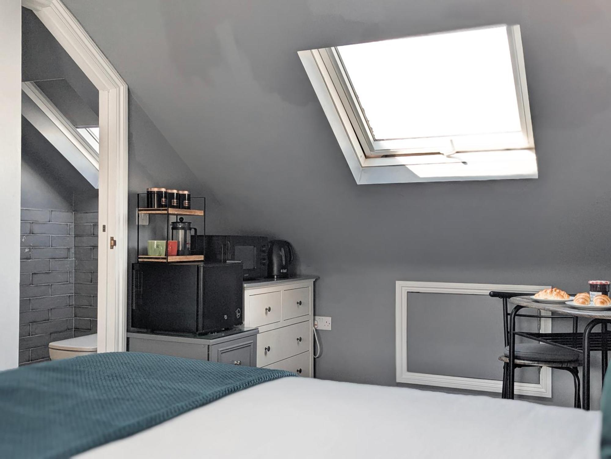 Hendon Street En-suite Nr & Walk To Cafes *